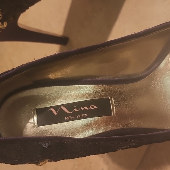 Glam Spike Heels by Nina of New York 5" High Heels 7.5 - Picture 3 of 8